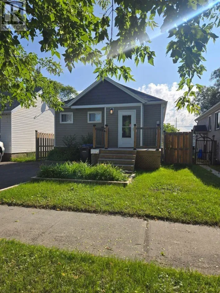 734 FRANKLIN STREET S, Thunder Bay