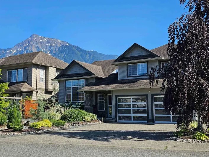 7348 ELM ROAD|Agassiz, Agassiz
