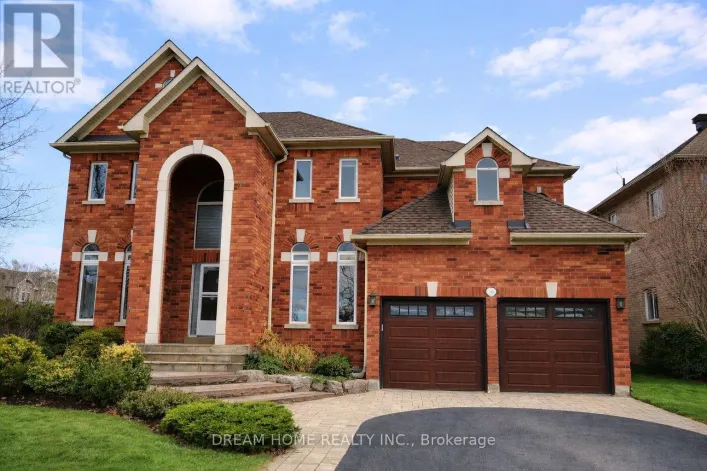 735 FOXCROFT BOULEVARD, Newmarket