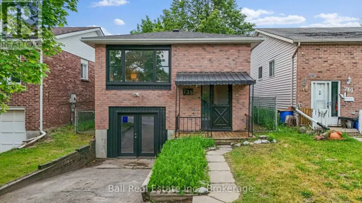 735 MOUNTAIN ASH ROAD, Peterborough