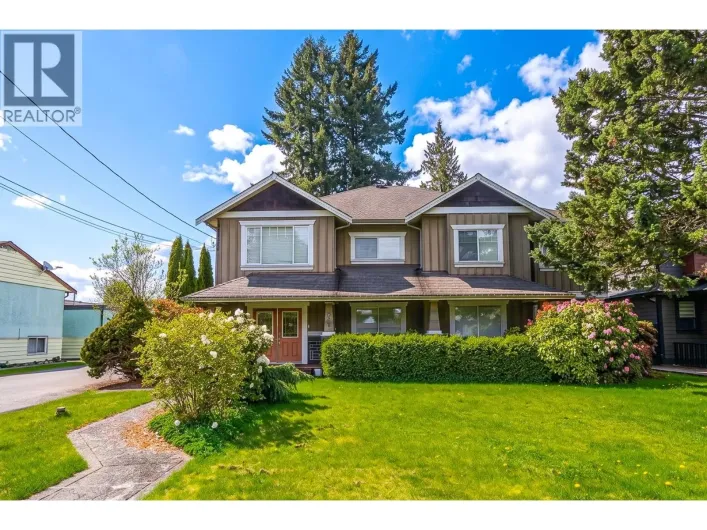 735 SCHOOLHOUSE STREET, Coquitlam