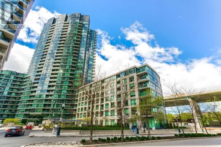 736 - 231 FORT YORK BOULEVARD, Toronto
