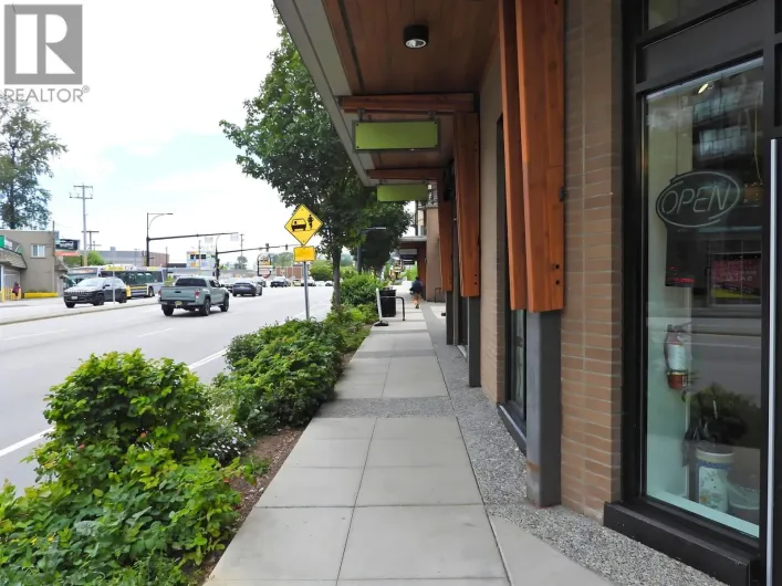 736 MARINE DRIVE, North Vancouver