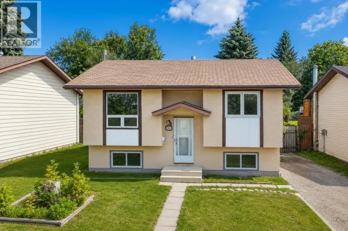 7363 59 Avenue, Red Deer