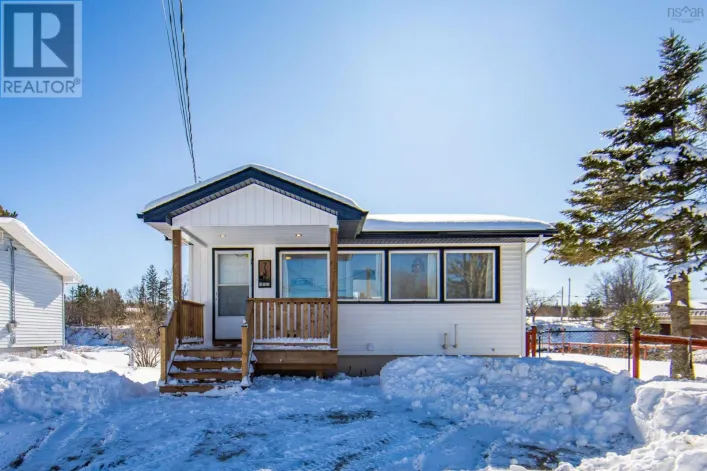 737 Salmon River Road, Murray Siding