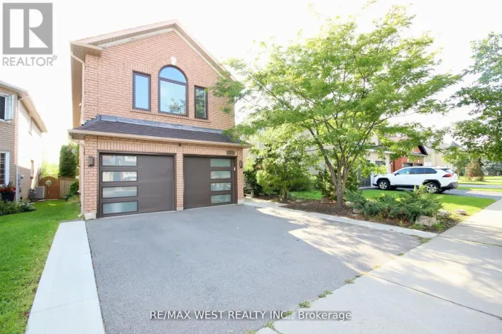 7374 BLACK WALNUT TRAIL, Mississauga