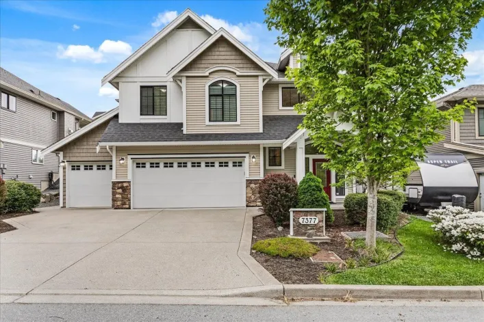 7377 RAMSAY PLACE|Eastern Hillsides, Chilliwack