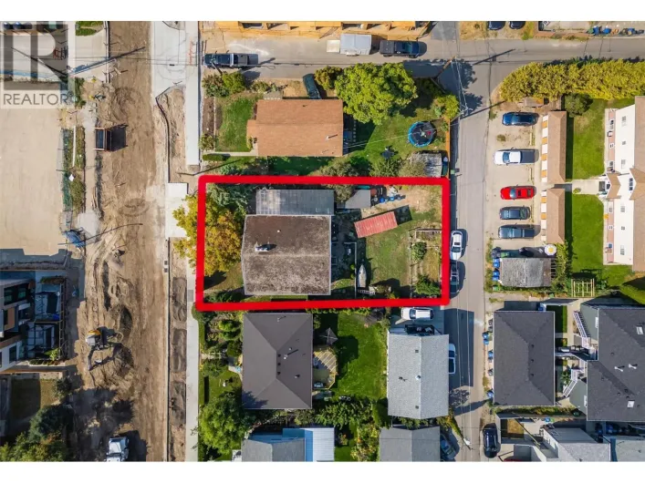 738 Morrison Avenue, Kelowna