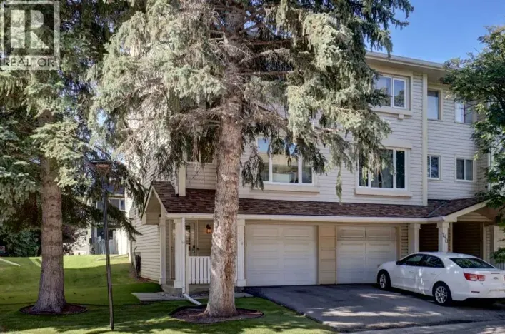 738 Queenston Terrace SE, Calgary