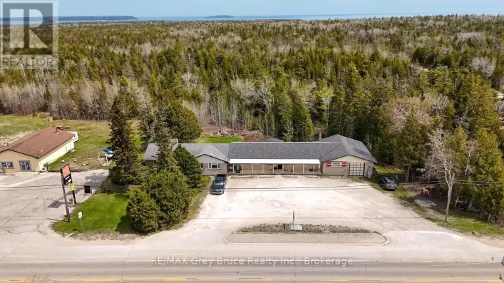 7382 HIGHWAY 6, Northern Bruce Peninsula