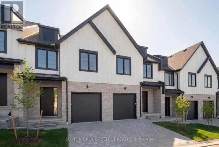 74 - 1175 RIVERBEND ROAD, London South