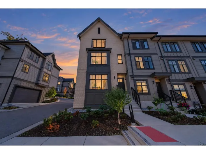 74 2350 165 STREET, Surrey