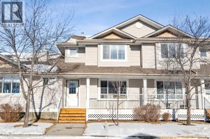 74, 4 Stonegate Drive NW, Airdrie