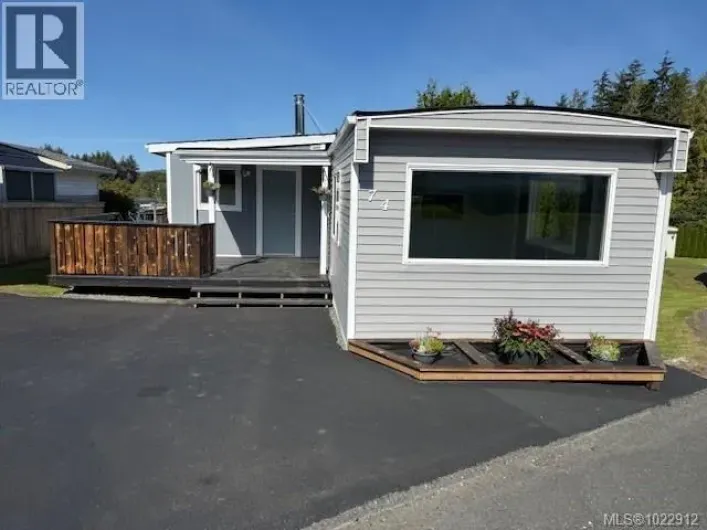 74 5250 Beaver Harbour Rd, Port Hardy