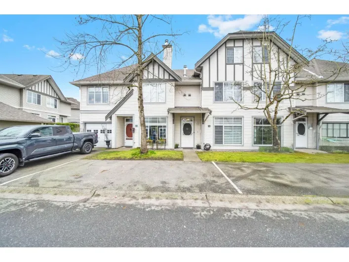 74 6465 184A STREET, Surrey