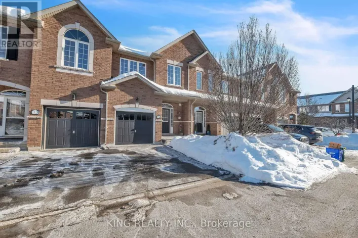 74 - 651 FARMSTEAD DRIVE, Milton