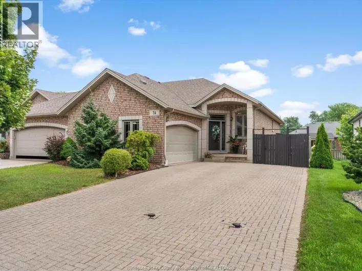 74 CAROLINA WOODS, Leamington