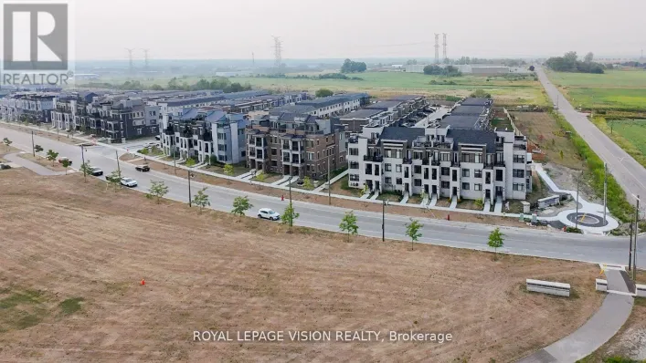 74 CASPIAN SQUARE, Clarington