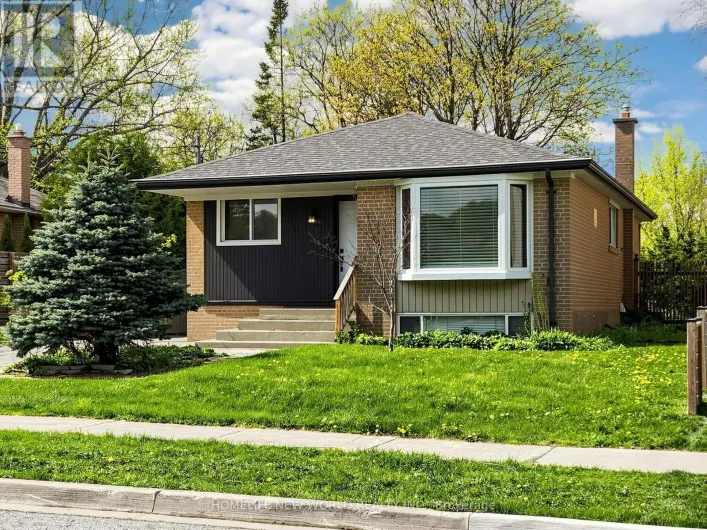 74 CHILD DRIVE, Aurora
