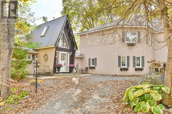 74 COTTAGE LANE, Tweed)