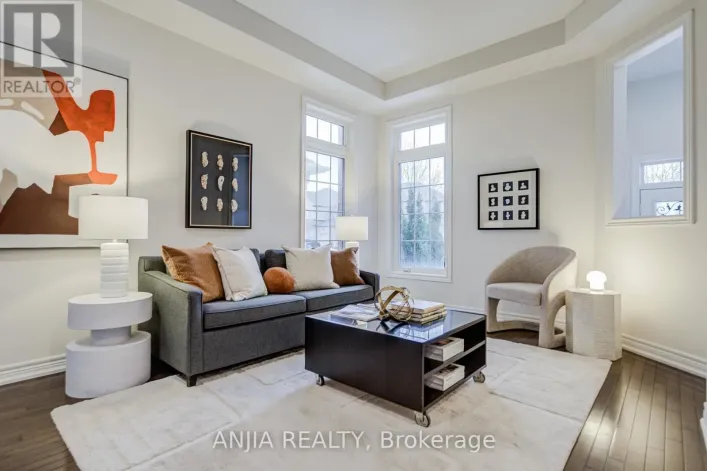 74 HAMMERSLY BOULEVARD, Markham