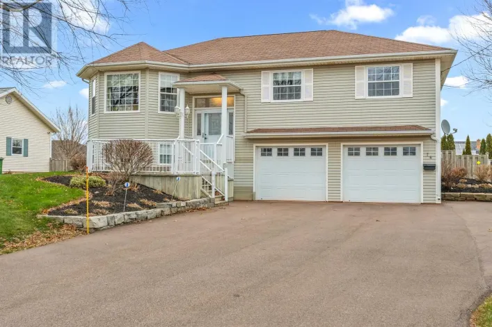 74 Hillside Avenue, Summerside
