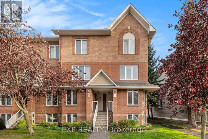 74 LAKEPOINTE DRIVE, Ottawa