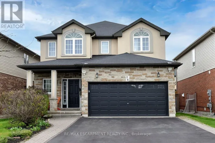 74 LAMPMAN DRIVE, Grimsby