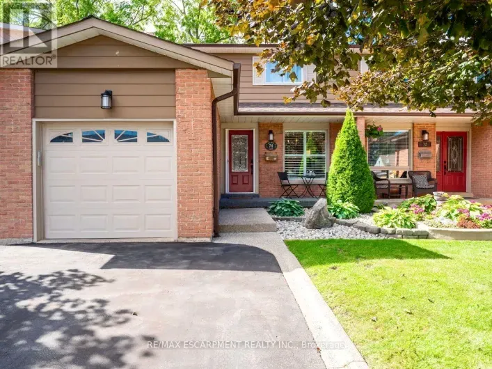 74 MAIDEN LANE, Milton