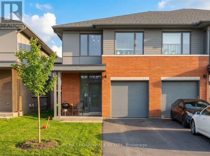 74 MICHAEL STOQUA STREET, Ottawa