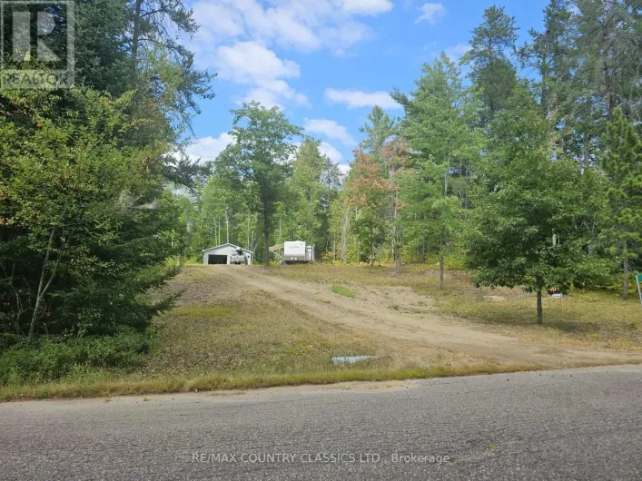 74 MURRAY PARK STREET, Madawaska Valley