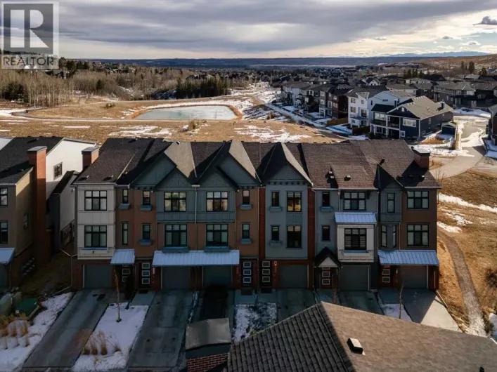 74 Spring Willow Close SW, Calgary