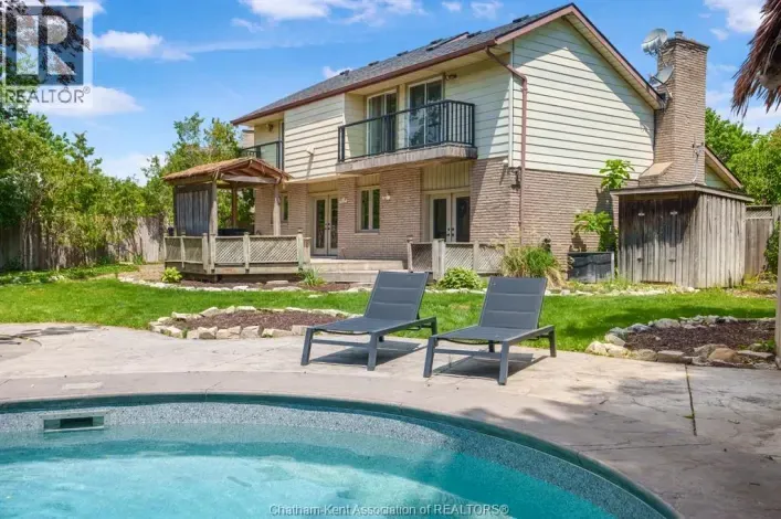 74 UNIVERSITY DRIVE, Chatham