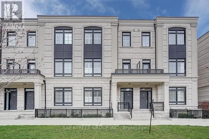 74 VILLAGE PARKWAY N, Markham