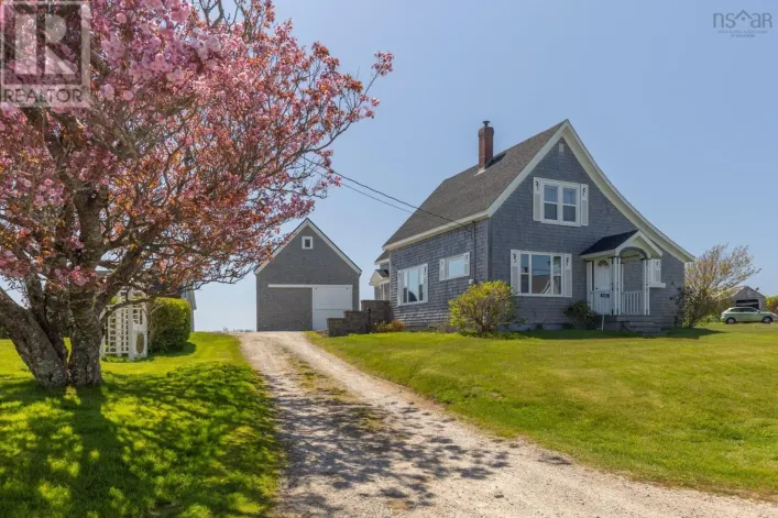 740 Pembroke Road, Pembroke