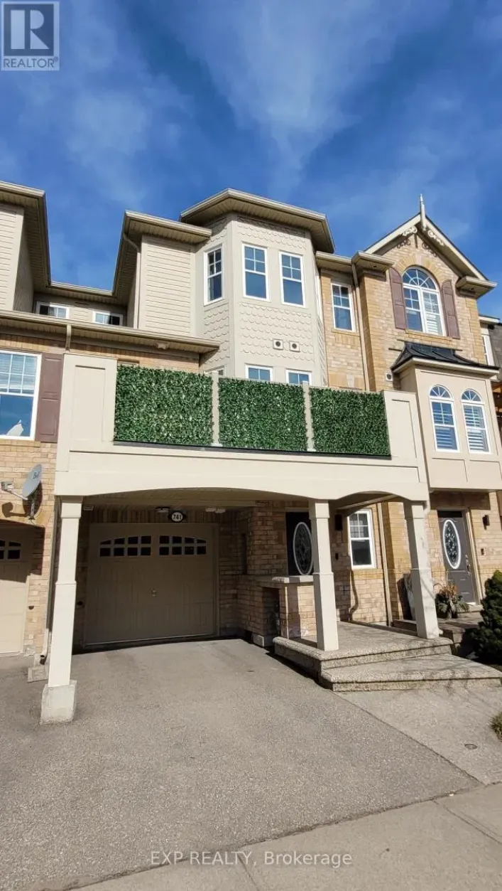 741 CHALLINOR TERRACE, Milton