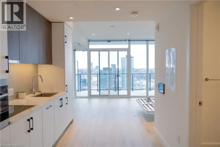 741 KING Street W Unit# 1810, Kitchener