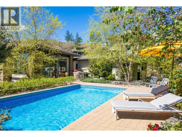 741 Pinehaven Court, Kelowna