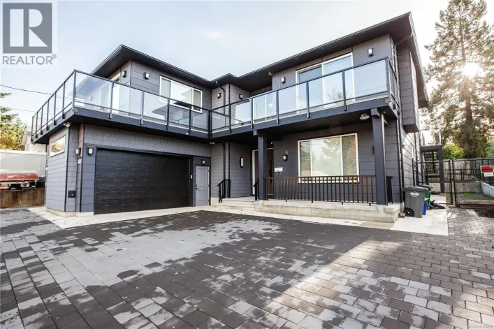 741 Snowdrop Ave, Saanich