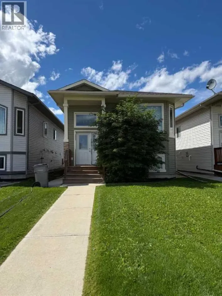 7418 112 Street, Grande Prairie