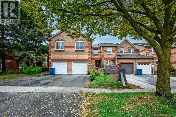 742 SHANAHAN BOULEVARD, Newmarket