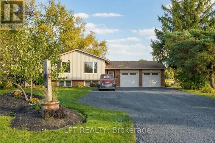 7429 SIDEROAD 20 SIDE ROAD, Mapleton