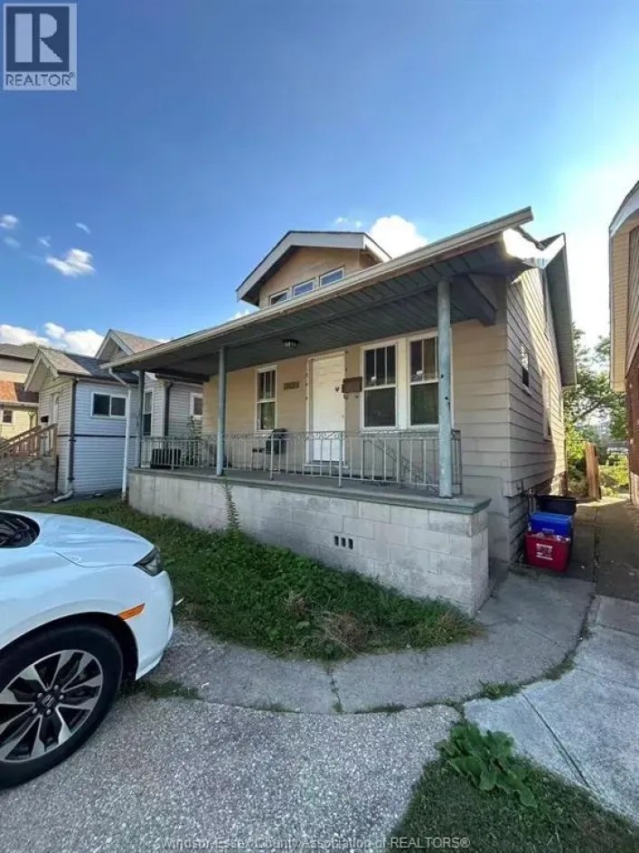 743 RANDOLPH, Windsor