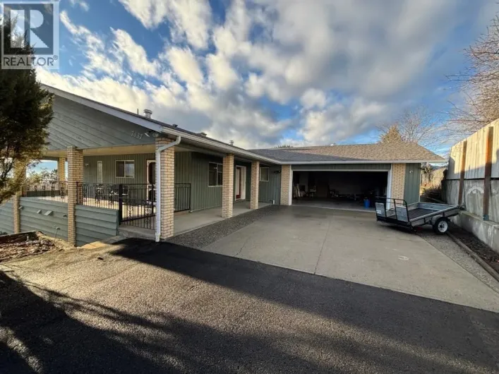 7437 Valley Heights Drive, Grand Forks