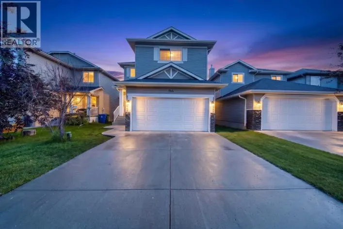 744 Luxstone Landing SW, Airdrie