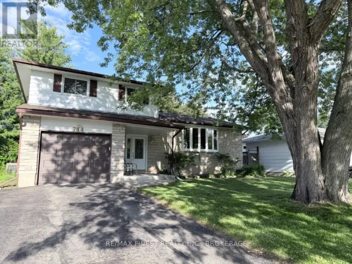 744 SUSSEX BOULEVARD, Kingston