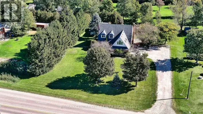 7442 FAIRVIEW ROAD, Central Elgin