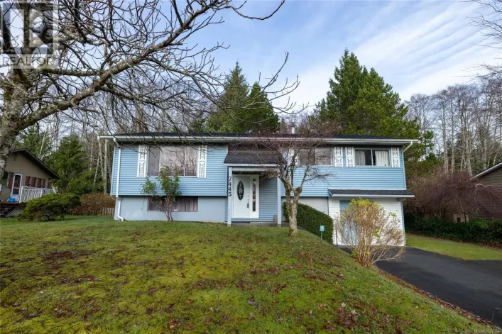 7445 Thunderbird Way, Port Hardy