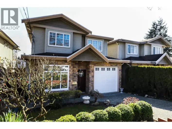 7448 17TH AVE AVENUE, Burnaby