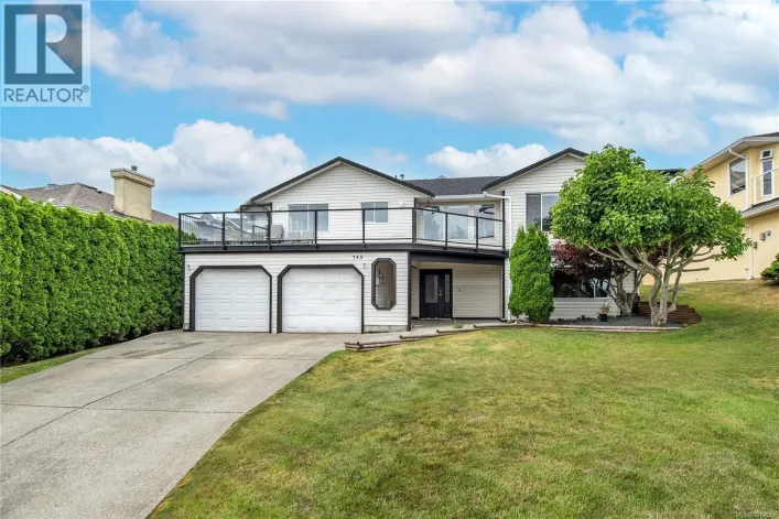 745 Bowen Dr, Campbell River